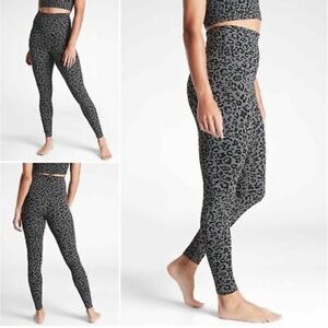Athleta Leopard Elation Ultra High Rise Tight in Anthracite Gray
